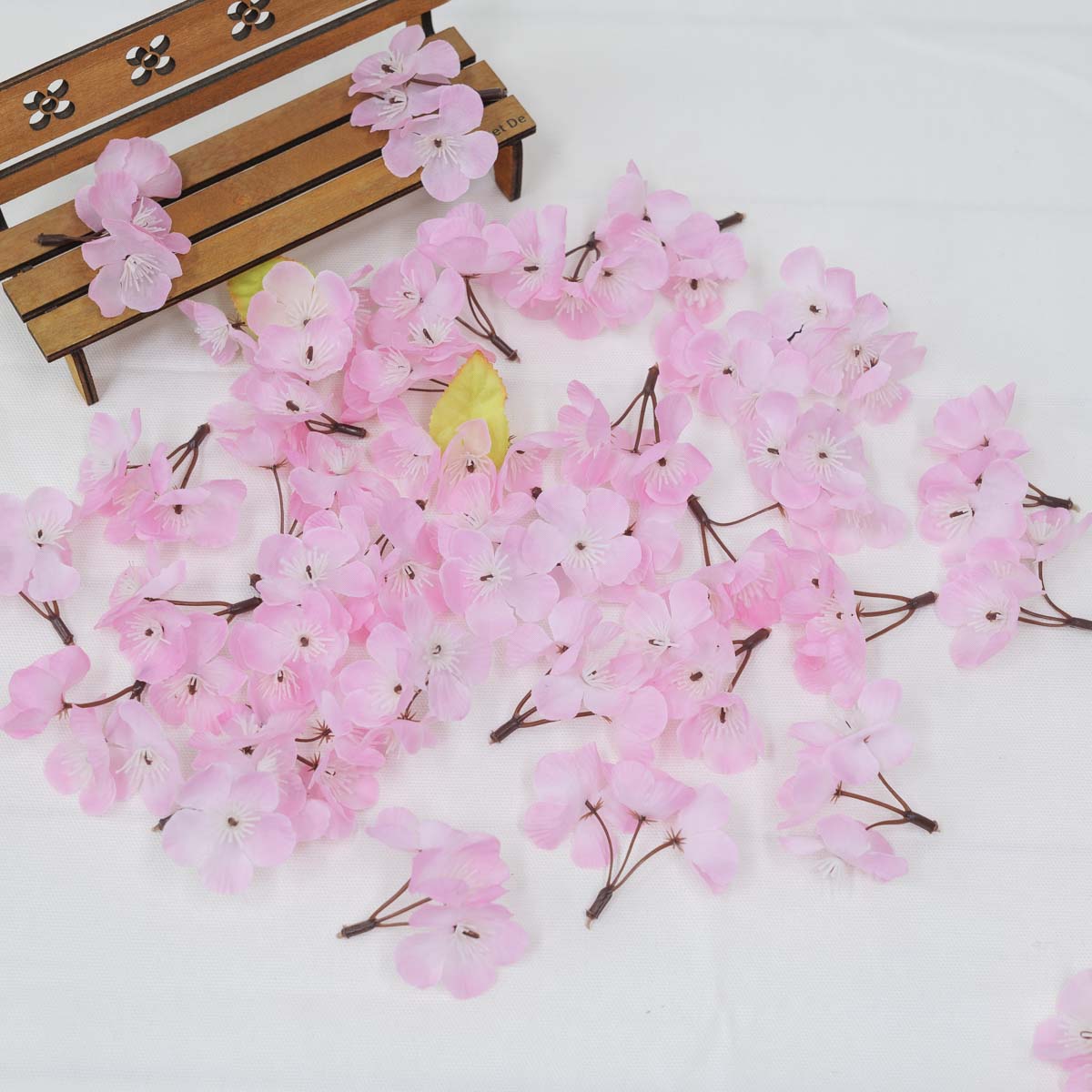 조화 봄 벚꽃잎 꽃송이 300개 1봉지 핑크