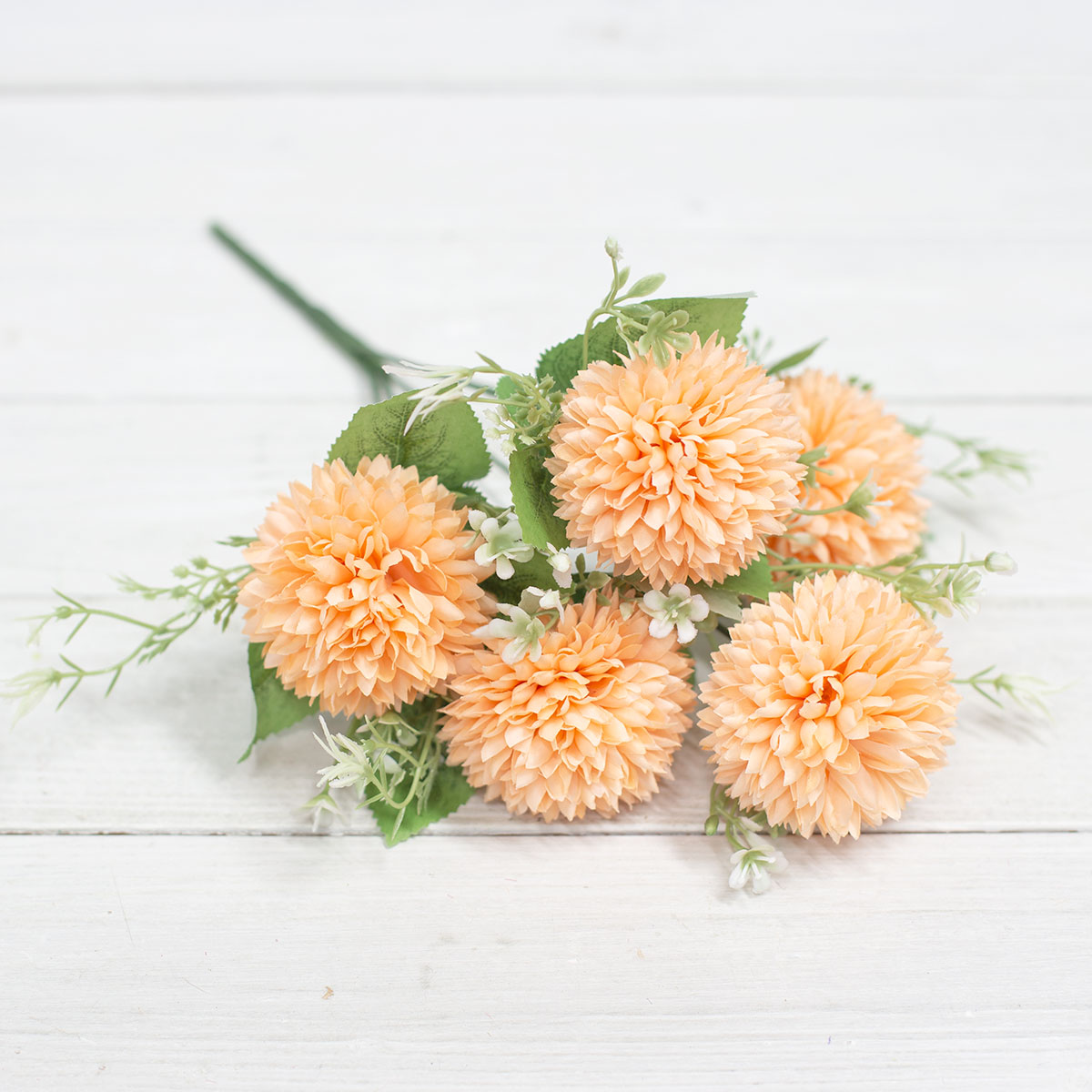 실크플라워 폼폼 소국 꽃 다섯송이 부쉬 피치 테이블에놓은사진