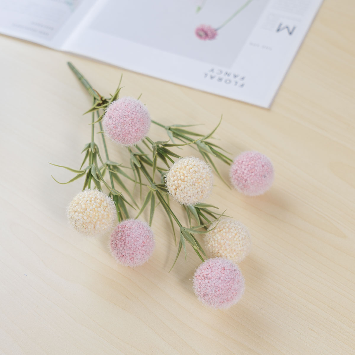 ½ÇÅ©Çöó¿ö ¹Ì´Ï º¼ ÆûÆû²É ¾Ë¸®¿ò 7¼ÛÀÌ Á¶È²É ºÎ½¬ ÇÎÅ© Å×ÀÌºí¿¡ ³õÀº »çÁø