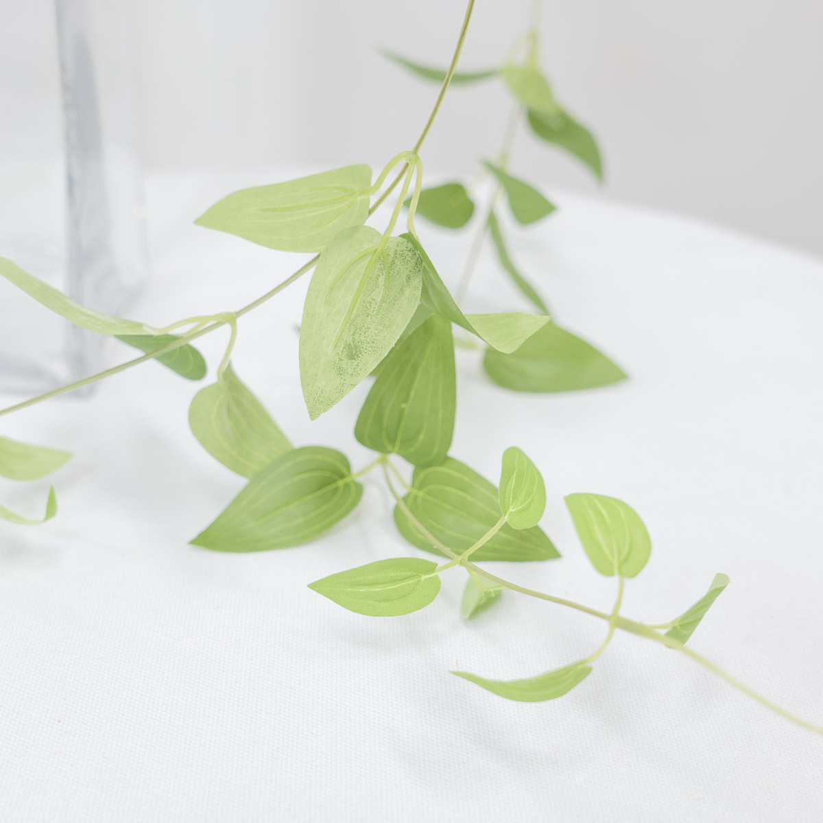 실크플라워 클레마티스조화 잎사귀 넝쿨조화 130cm 잎줄기 디테일