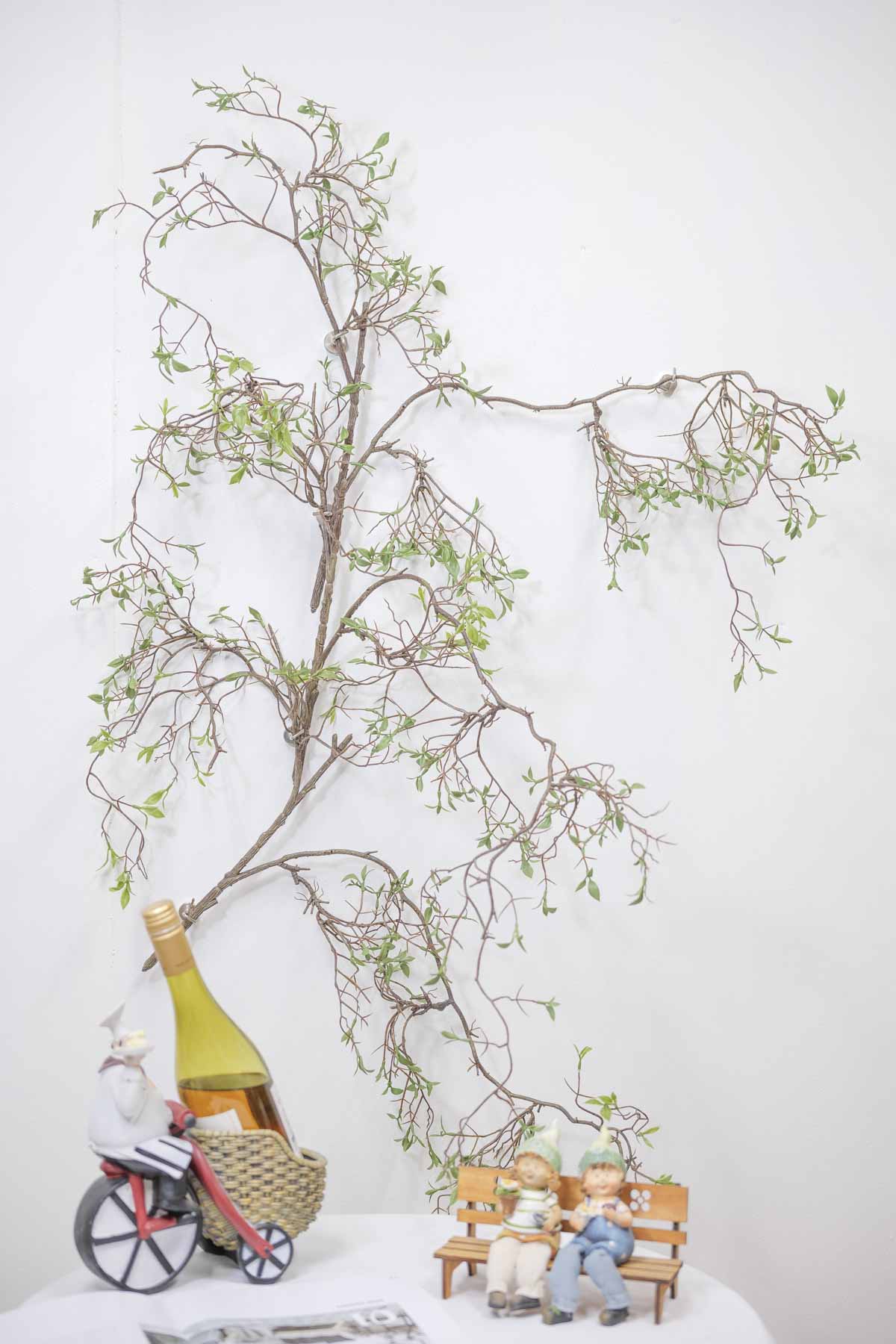 조화식물 버드나무 새순잎 바인 실내조경 연출사진